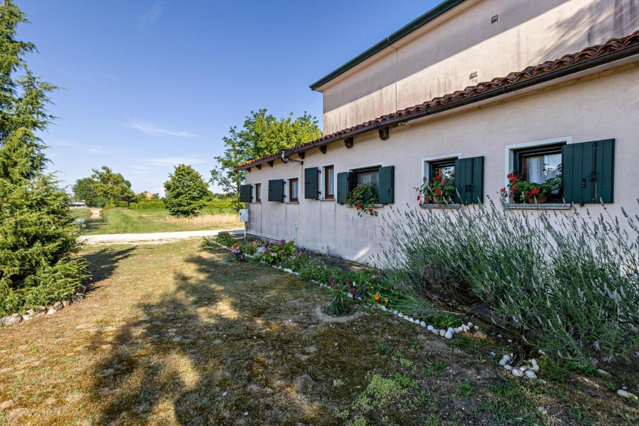 S T Apartment Cavallino-Treporti Eksteriør bilde